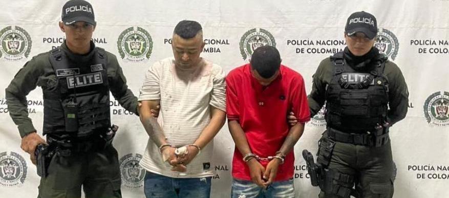 Pidieron Didi... ¡y terminaron con domiciliaria!: Asaltaron al conductor y aún así no pisaron la cárcel 1 Los dos capturados 0