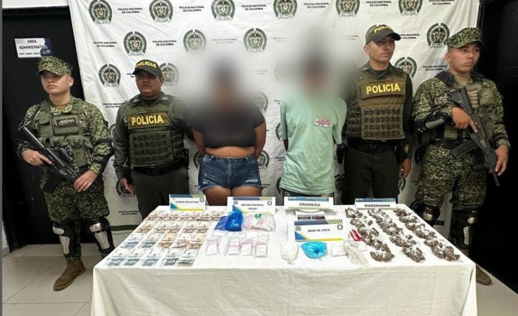 ¡Venta de drogas cortada! Policía de Bolívar captura a ocho “deliverys” ilegales 3 de836f61 b2a1 485a adcf 226f95a9e7d2