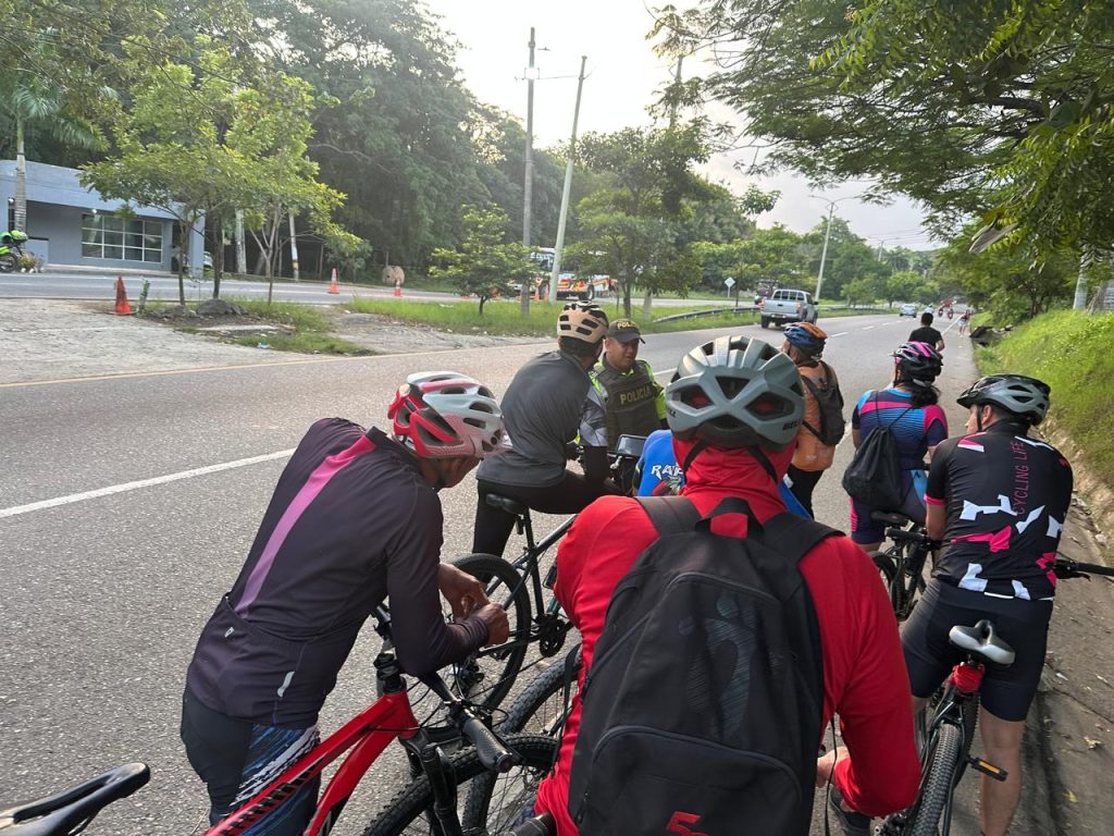 Por la seguridad de los ciclistas, Policía realiza campaña de prevención de accidentes 3 ec0b99b8 37a5 4be1 af60 a087765486f3