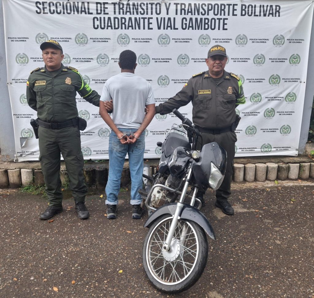 ¡Atrápalos en dos ruedas! Policía de Bolívar recupera motocicletas y captura a ladrones 4 ecde2c0c db7a 4e80 b603 62542c9067ca