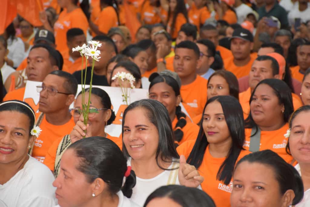Con la guía de Carlos Caicedo y la fuerza de Margarita Guerra, el pueblo caicedista se reunió en Plato para decirle no a la traición y sí a la dignidad 5 00f687b1 fa3f 4709 b3e5 7da02578292a