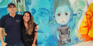 “Ticho Art” pinta Macondo: la muralista colombiana que llegó desde Alemania para rendir homenaje a Gabo en Aracataca