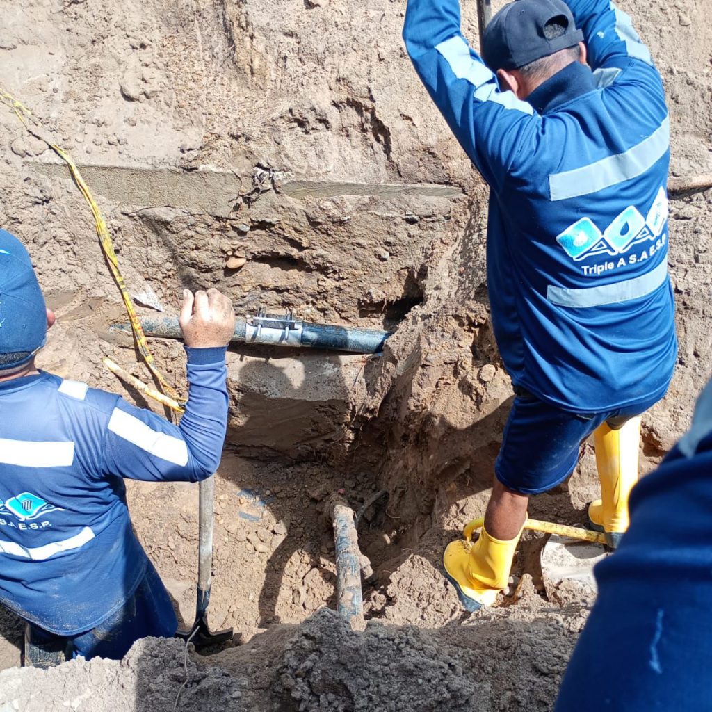 Triple A detecta y anula conexiones ilegales en la conducción Achotera 1 43f7ffa7 e8f9 44a6 8949 fa2a8624d5f8