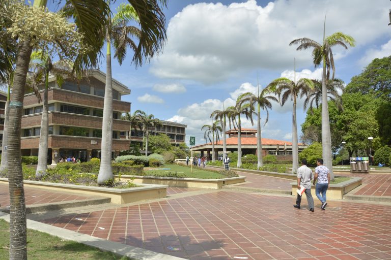 Universidad del Atlántico reitera apertura al diálogo tras fallida mesa con estudiantes 1 DSC0193 768x512 2
