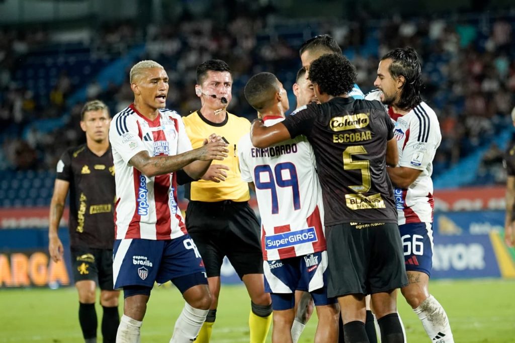 Junior volvió a fallar en el Metro 1 Enfrentamiento de jugadores 1