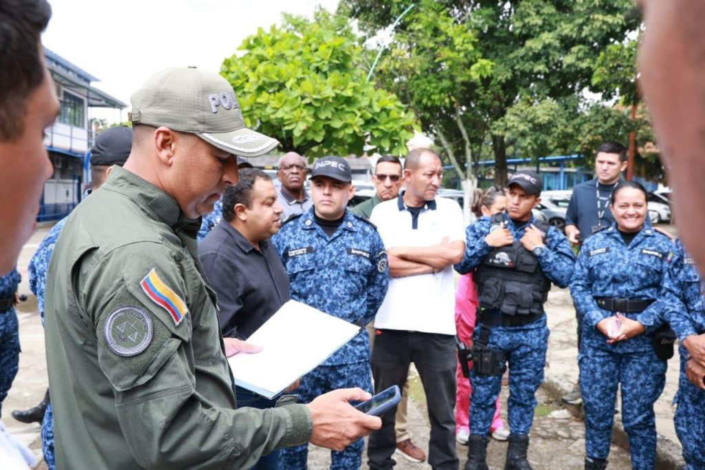 Así fue cómo el INPEC realizó megaoperativo en 123 cárceles del país tras ola de atentados contra dragoneantes 2 G216edsWcAEOtgb