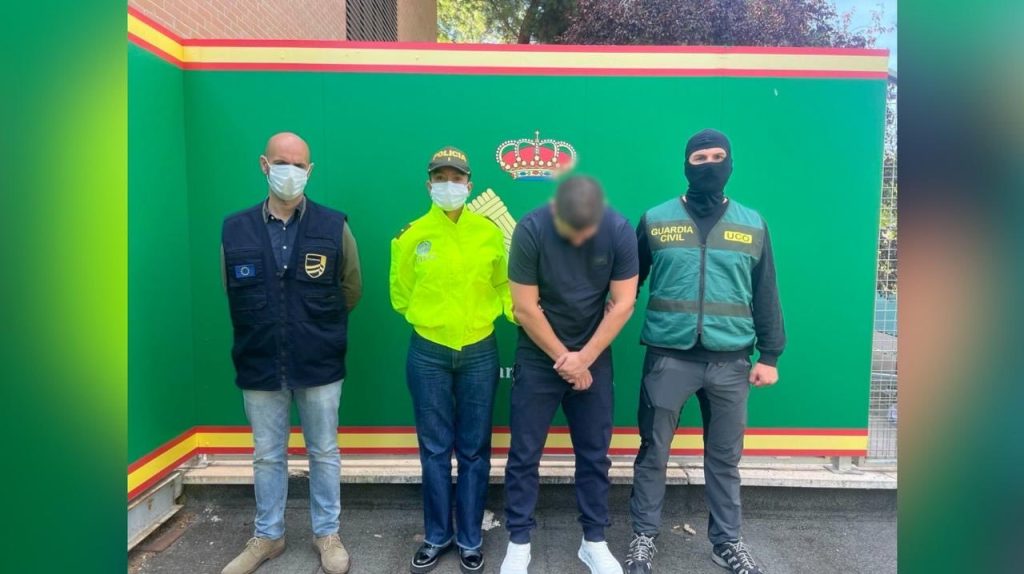 Operación internacional desmantela red de lavado de dinero del narcotráfico en Colombia y Europa 1 G2yyCt6XIAEsDaB