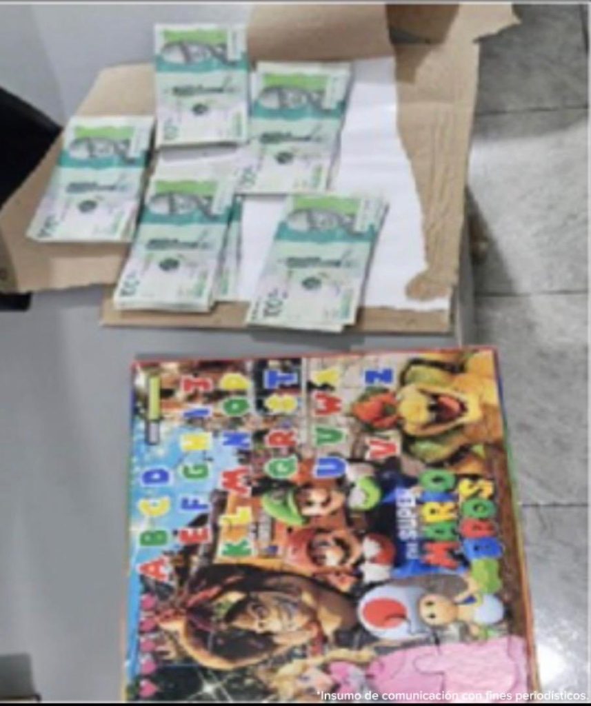 Cayó la peligrosa red ‘Los Nómadas’: enviaban millones en billetes falsos ocultos en rompecabezas 1 G4G BTJWYAAX6vC