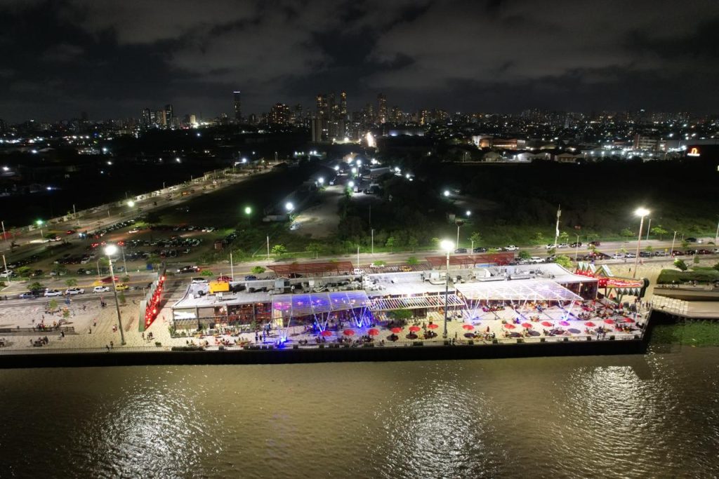 Gran Malecon y Caiman del Rio 1 1