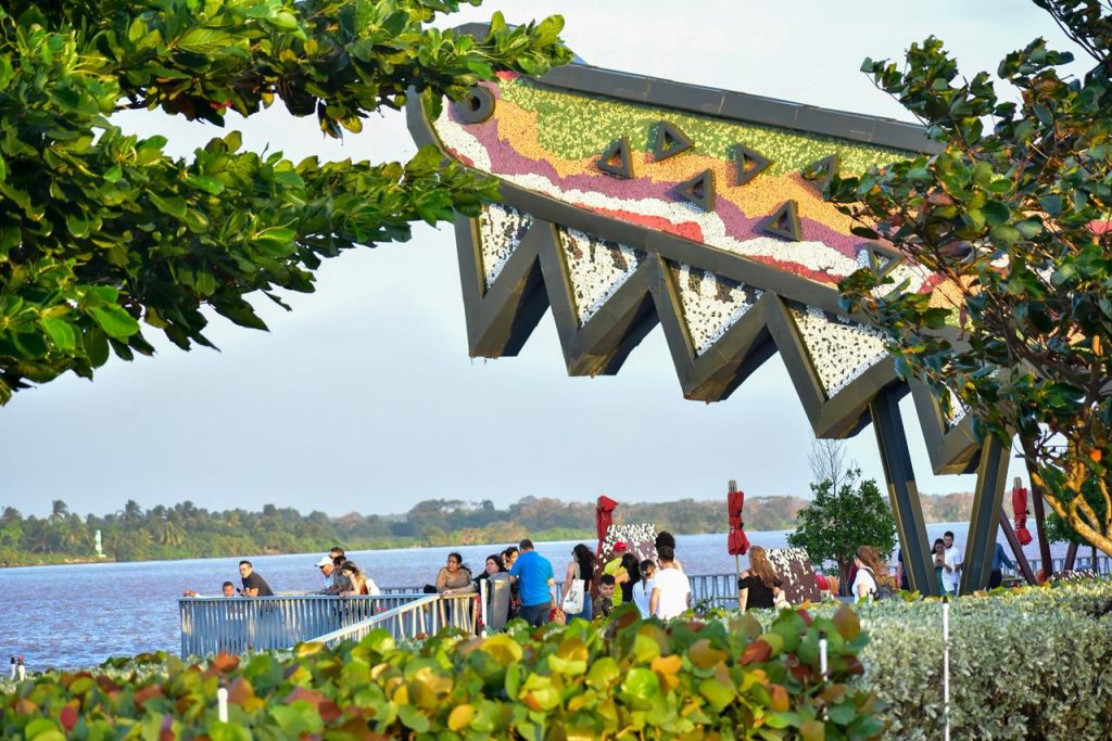 Gran Malecon y Caiman del Rio 7 1
