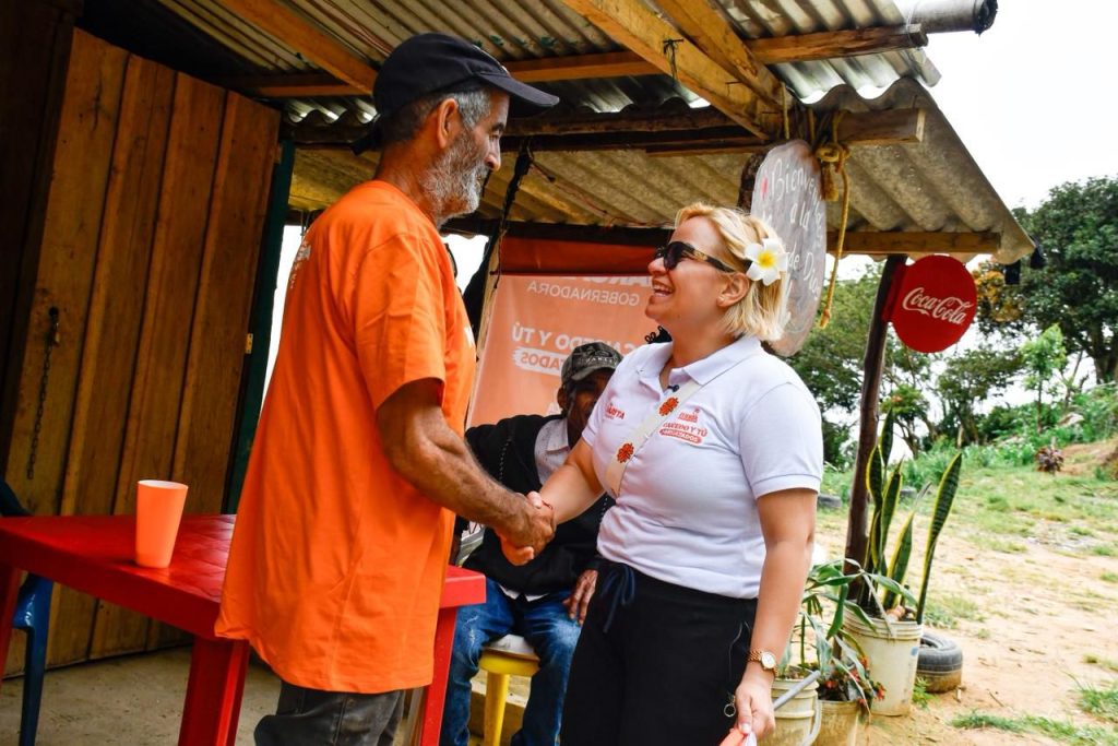 Líderes comunales de Minca y veredas de la Sierra Nevada se suman a la campaña de Margarita, la de Caicedo 5 IMG 20251026 WA1542