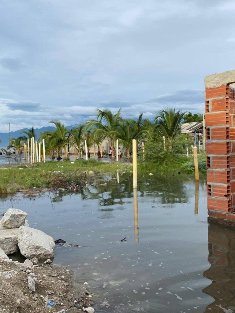 El mar se tragó las calles de Puebloviejo y el alcalde… ¿dónde está? 1 IMG 20251028 WA0741