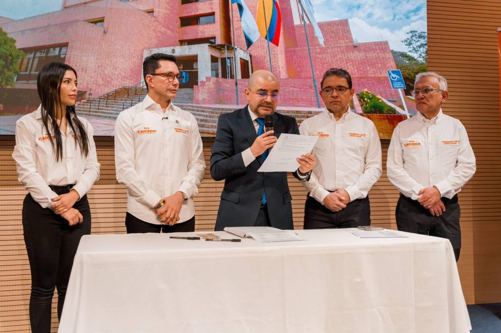 Caicedo pone en ruta su aspiración presidencial 9 IMG 20251030 WA0885