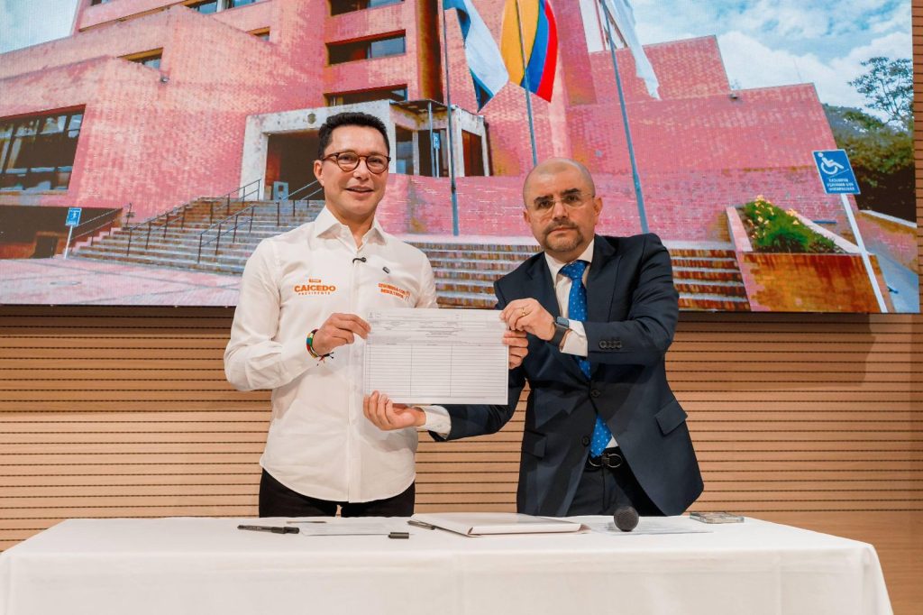 Caicedo pone en ruta su aspiración presidencial 5 IMG 20251030 WA0888