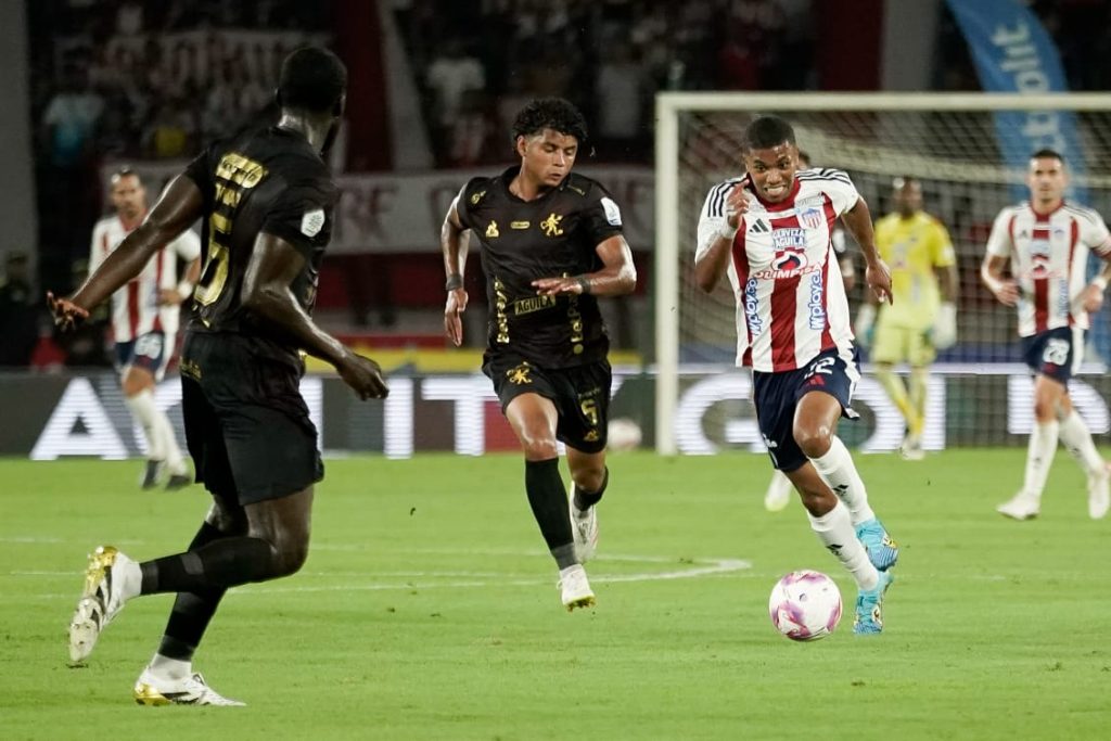 Junior volvió a fallar en el Metro 2 Jesus Rivas