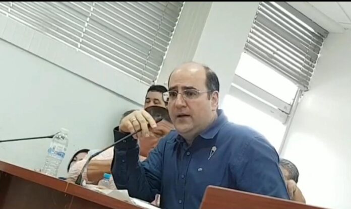 Fiscalía imputará cargos a Luis Fernando Acosta Osio ligado a escándalo de Eduardo Pulgar 1 LUIS FERNANDO ACOSTA OSIO