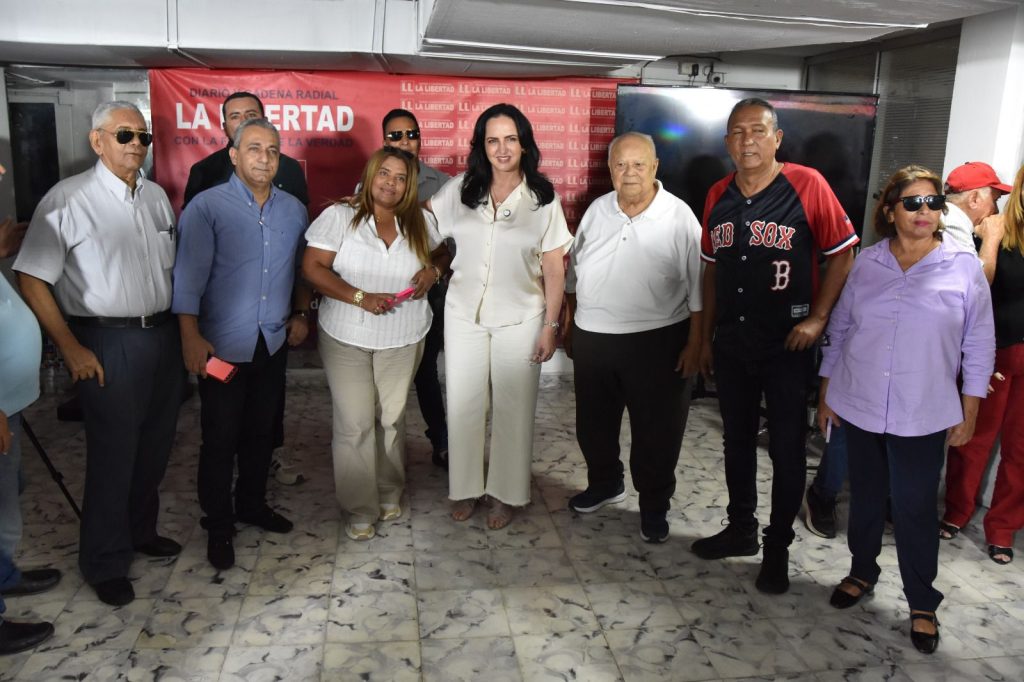 María Fernanda Cabal propone “revolución tecnológica” para periodistas comunitarios: “No más mendicidad, más libertad y herramientas” 6 a6f9e216 c720 4639 b840 87af66646961 1