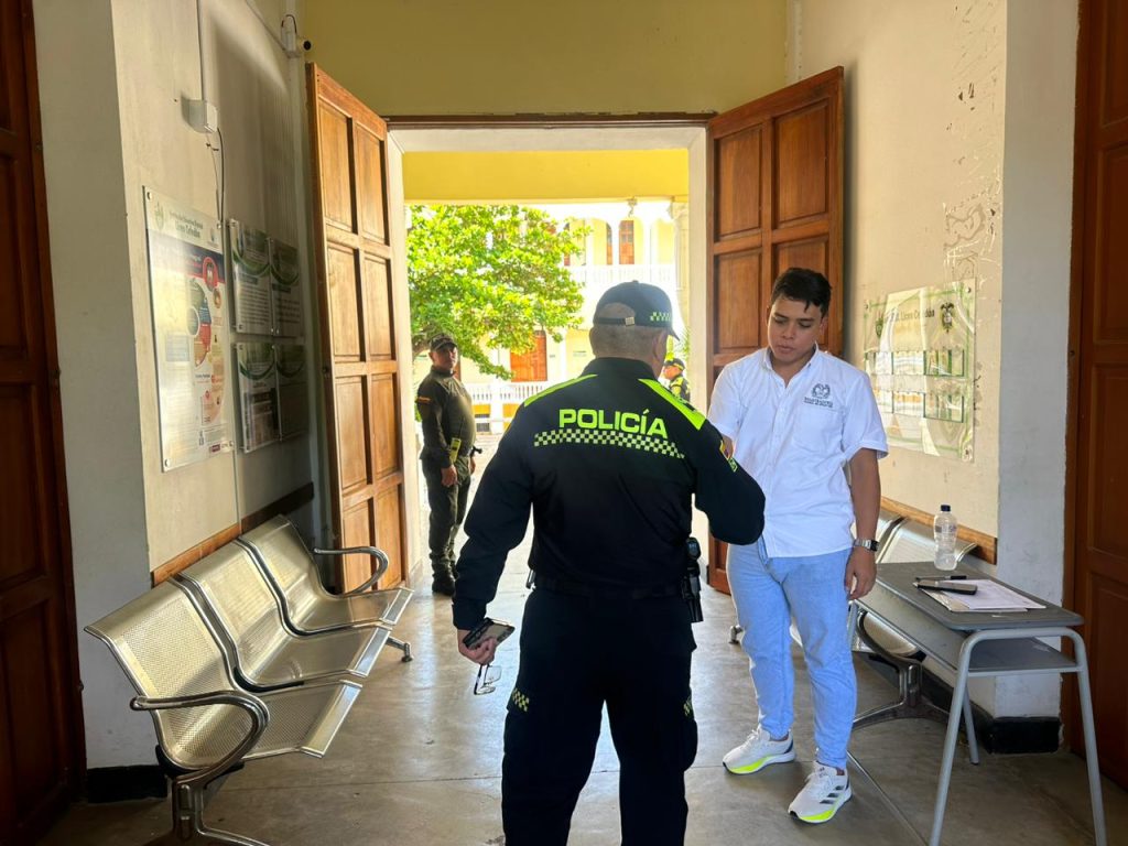 “Santa Marta blindada”: más de 700 policías custodiarán las elecciones bajo el Plan Democracia 1 a9dc5ef6 eaaf 431c a14c 9359dc4e6be0