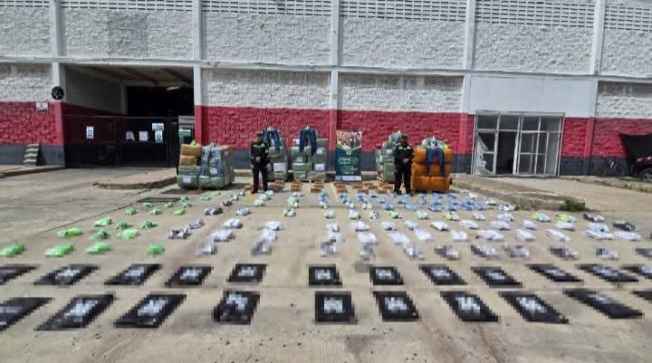 Incautan mercancía avaluada en $915 millones en Barranquilla 2 d4280d32 bd97 469b b72e 01b84d443d5a