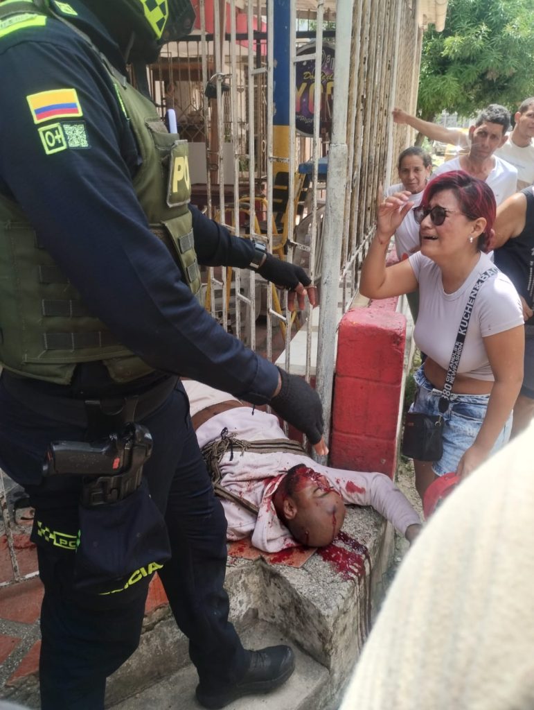 Acribillado en plena calle: asesinan a bala a hombre en el barrio Los Almendros de Barranquilla 2 e0af7fc2 11a0 483e a2b2 dfbbfd08de8e
