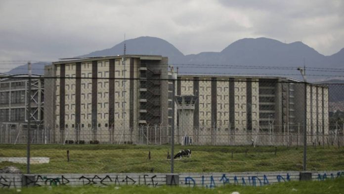 ef4e017b-830a-46c5-8c0d-6b1021a032e4