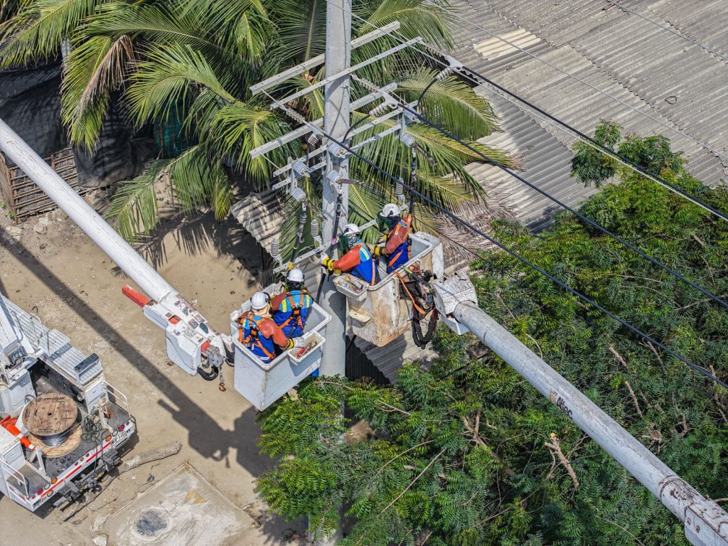 Air-e cambiará red eléctrica en el barrio Pumarejo y hará mantenimientos en varios municipios del Atlántico 1 f1986d2e 55da 4e1e ad37 6918f255c5a0