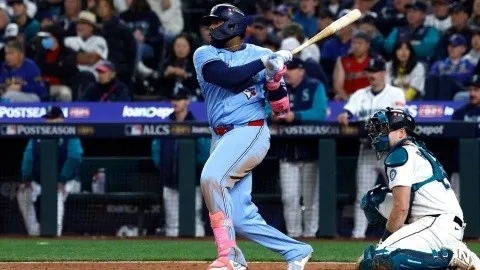 Vladimir Guerrero Jr., estrella de los Azulejos, dice que “el trabajo no está terminado” 1 vladdy.jpg 1758632412