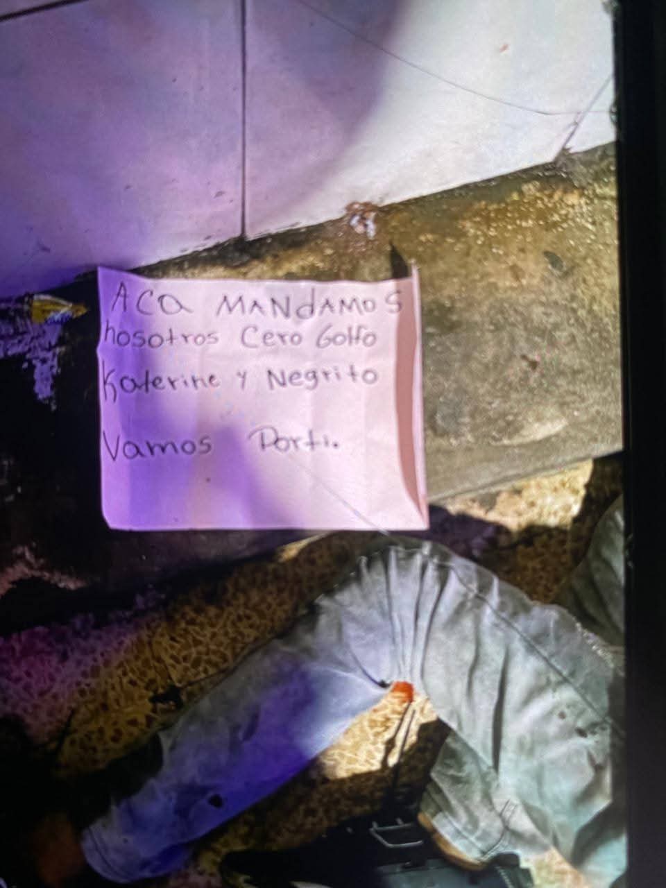 Triple asesinato dentro de un bar en Ciénaga: sicarios dejaron un letrero amenazante 1 4946b6d3 abd6 48ac bdb3 8b51cb8b9e6e
