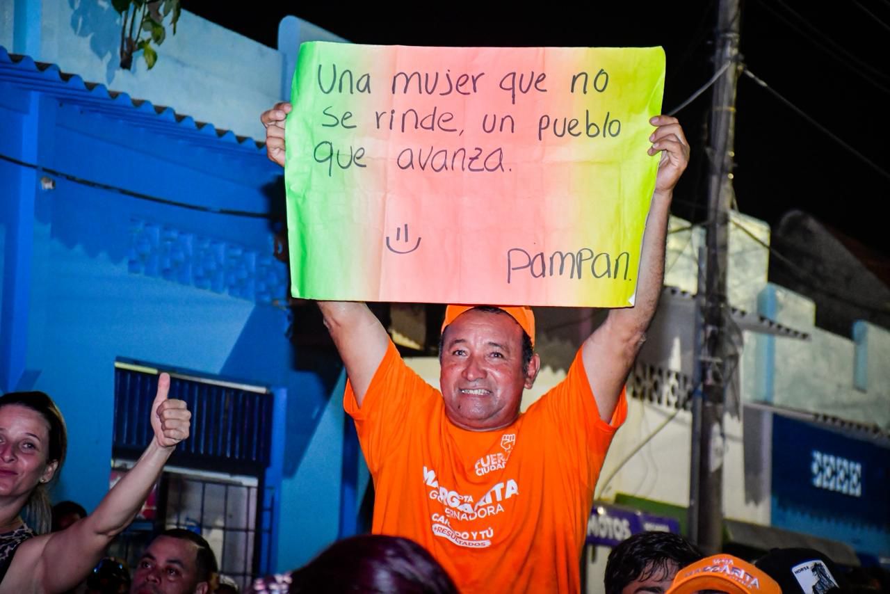 ¡Ni amenazas, ni politiqueros! Más de 4 mil personas desde El Banco gritaron Margarita, próxima Gobernadora 4 6fee4298 ac86 4ccb 83ef fb89939dfea1