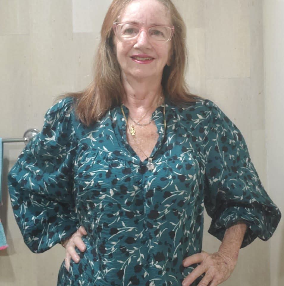 Elizabeth Nieto Molina Abogada de casa inglesa LTDA