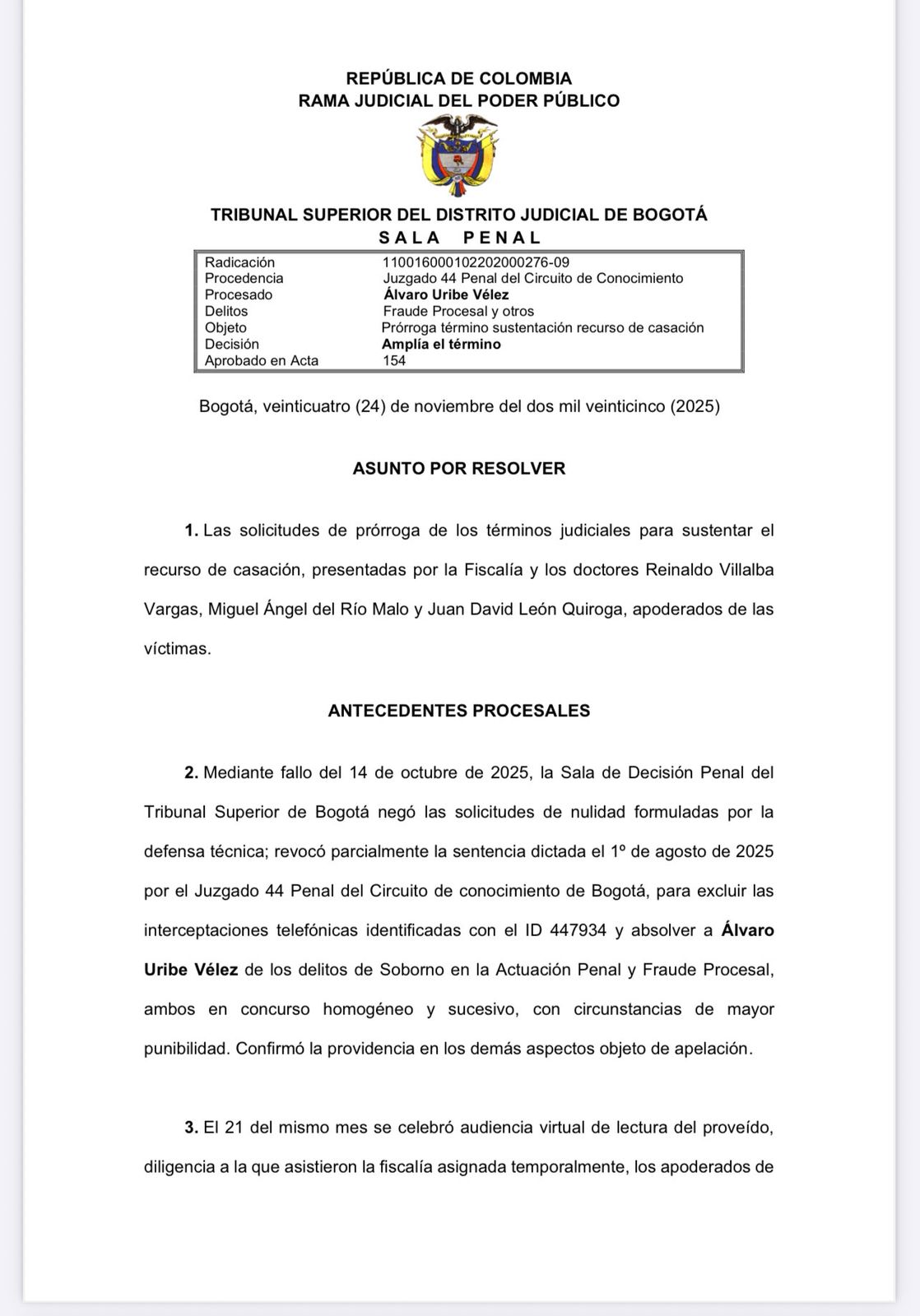 Amplían plazo para que Fiscalía y bancada de víctimas sustenten casación en caso Uribe 1 G6r576cWAAAN9fv