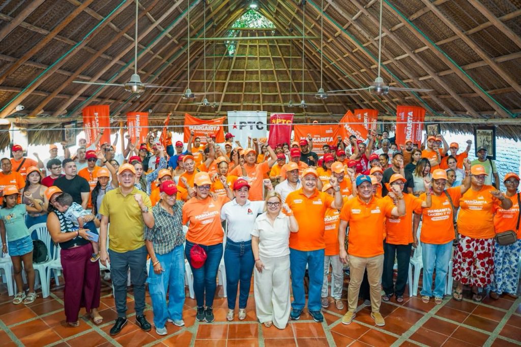 Mientras otros pactan con los politiqueros de siempre, los trabajadores se unen a la campaña de Margarita Guerra a la Gobernación 2 IMG 20251103 WA0937