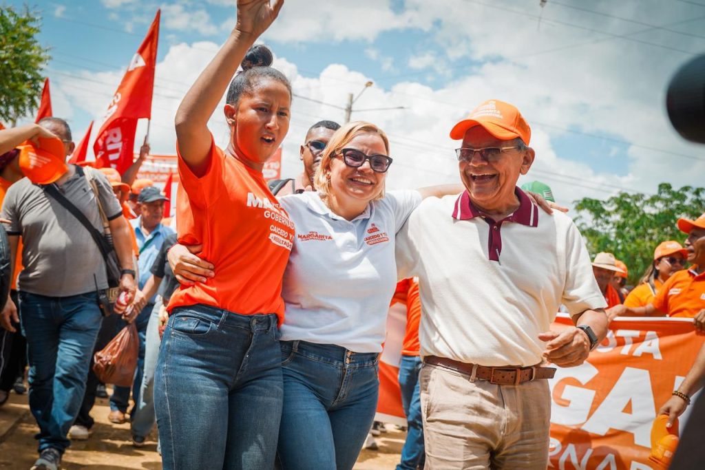Con convicción, energía y multitudinario recibimiento, Pedraza respalda a Margarita Guerra como la próxima gobernadora del Magdalena 1 c35a530c 7a1c 4e2b b1f4 750a005925d3