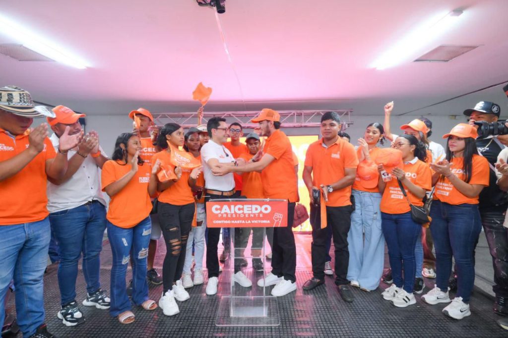 Rumbo a la Presidencia de Colombia, Carlos Caicedo inició la recolección de firmas en Montería 2 fd79f02a 2a73 47ef a464 b8f2f88f0001