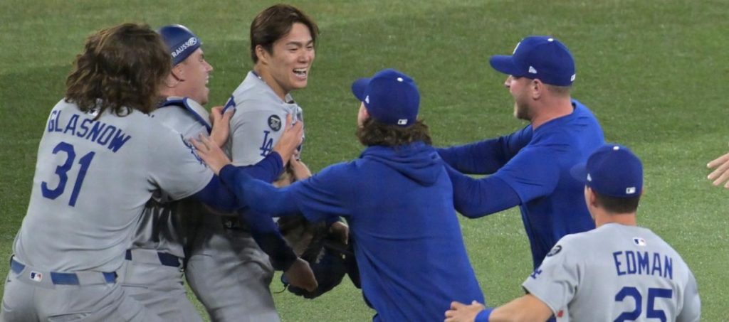 ¡Histórico! Los Dodgers remontaron y ganaron su segunda Serie Mundial consecutiva en un final de película 1 yamamoto 0