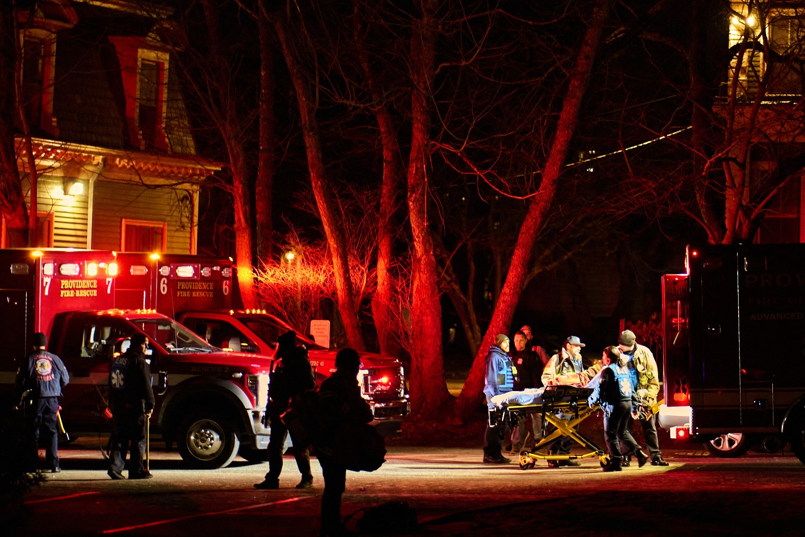 Detienen a sospechoso por tiroteo en la Universidad de Brown: dos muertos y nueve heridos 1 G8IvalRWcAEJBiN