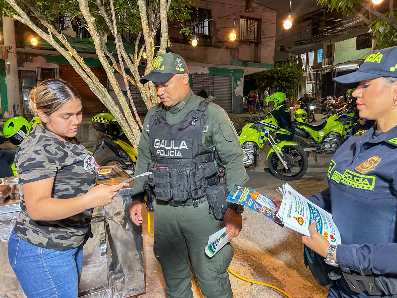 Trabajando por la seguridad 16