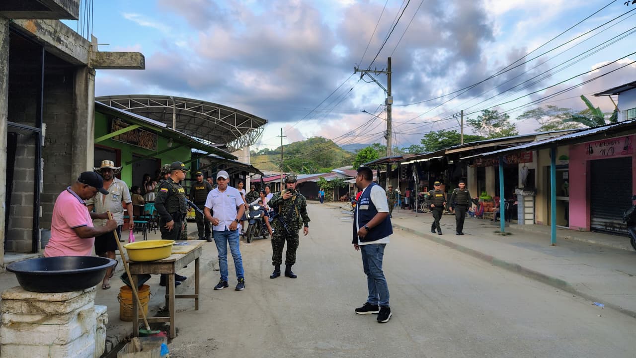Navidad con Propósito: la labor de los policías que custodian la paz en el sur de Bolívar 10 a277b4bd e1f6 4027 944b 0091cca0701d