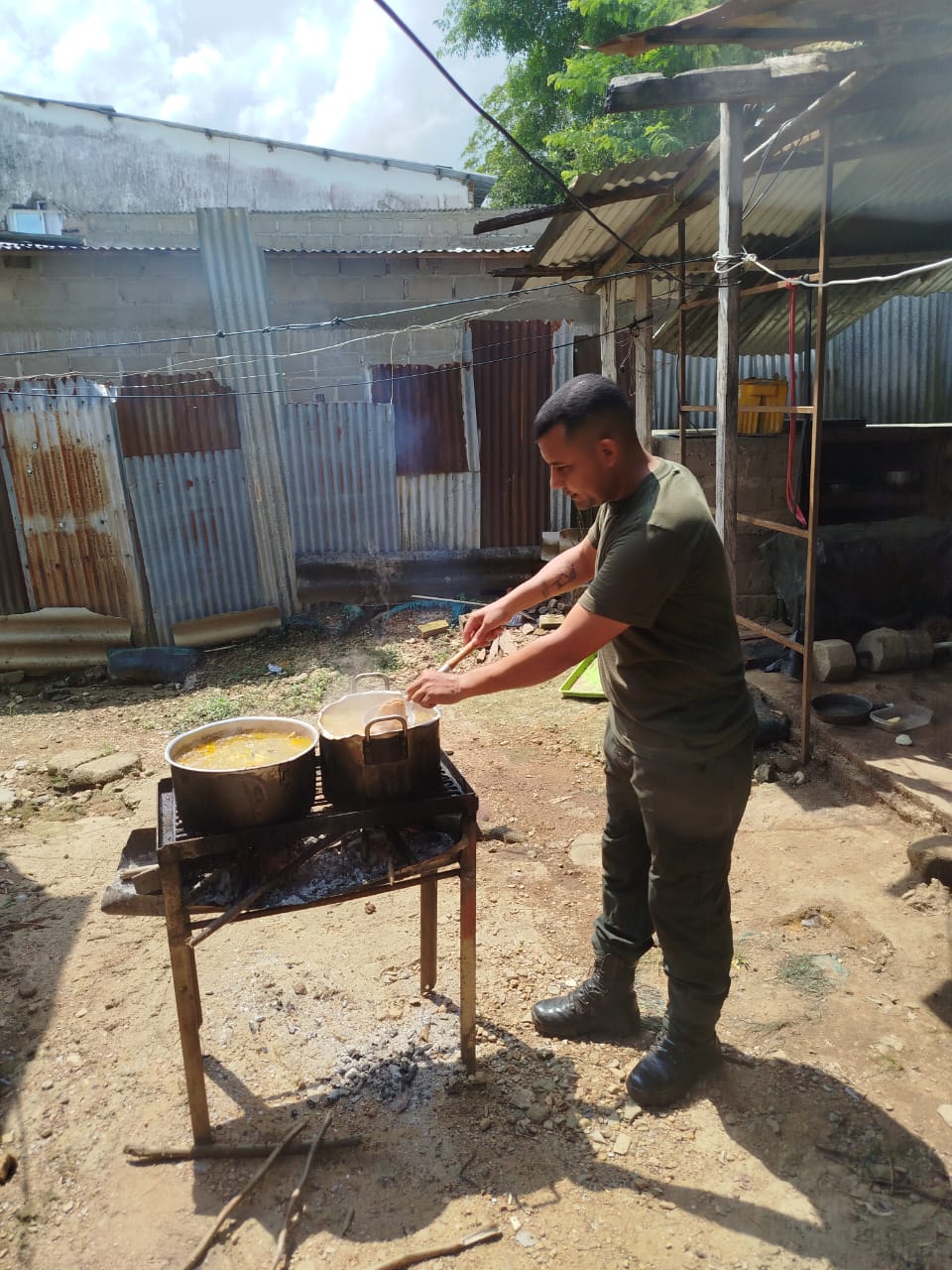 Navidad con Propósito: la labor de los policías que custodian la paz en el sur de Bolívar 1 ce0c4754 07a3 4dfd 946c 665ef5ec0337