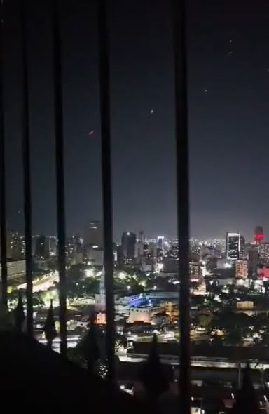 Tensión en Caracas: disparos cerca de Miraflores por drones no autorizados tras captura de Maduro 3 612023655 1524160339341949 6405367404505647813 n