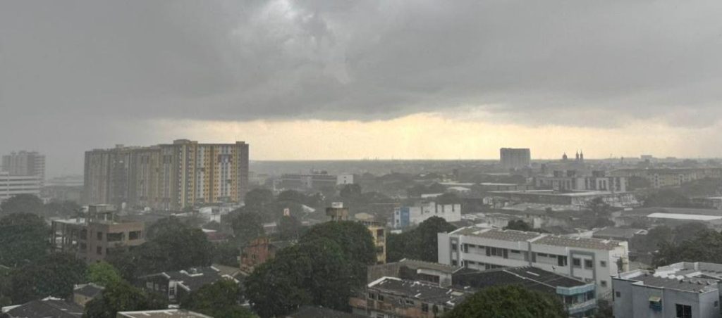 Lluvias sorpresivas en enero toman por sorpresa a Barranquilla y activan arroyos 1 Fuerte aguacero en el norte de Barranquilla 0