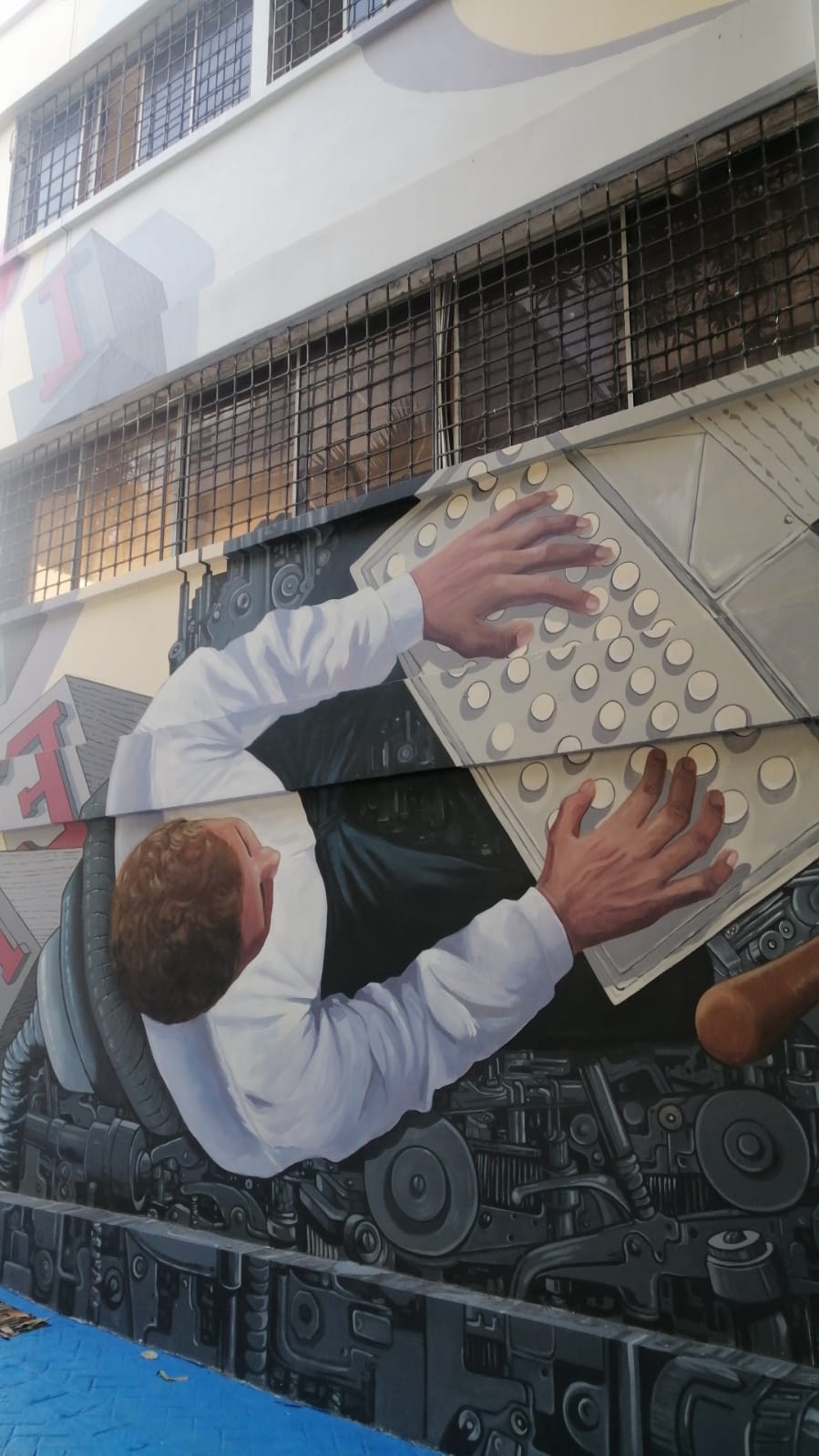 dc453a6d 3cd0 41e2 b468 580d1a7bf432