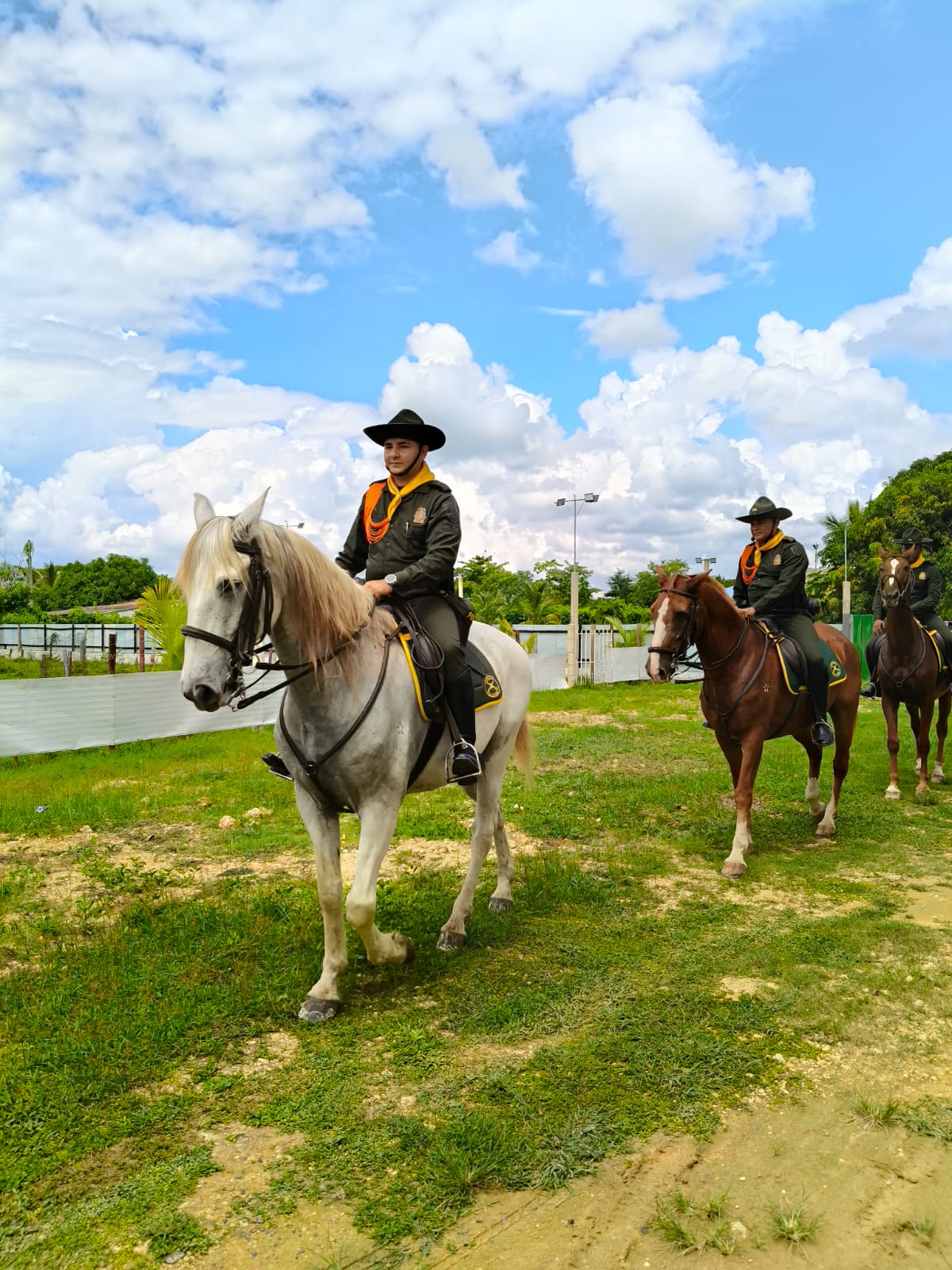 Policía de Bolívar patrulla a caballo para brindar seguridad en Arjona 3 4a9bc90a a252 431b bbdd 7de3383570fb