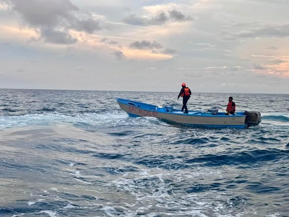Armada intercepta tres lanchas con más de 1,6 toneladas de droga en el Pacífico colombiano 2 634901649 1306088988211273 911862212940335712 n