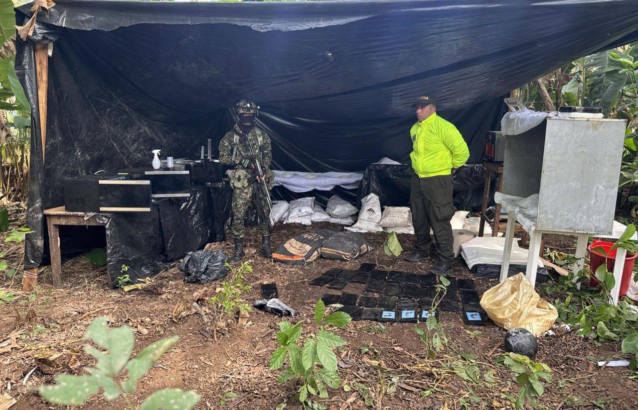 Ejército Nacional destruyó laboratorio para el procesamiento de clorhidrato de cocaína en el departamento del Cesar 3 642217019 1232853178999543 6997383504971624899 n
