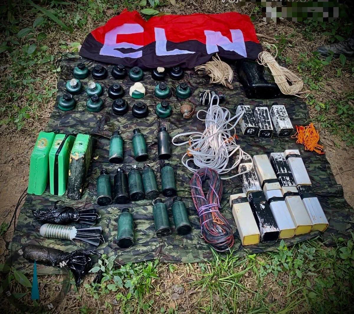 Ejército desmantela campamentos y depósito de explosivos del ELN en Bolívar 1 FB IMG 1771071080669