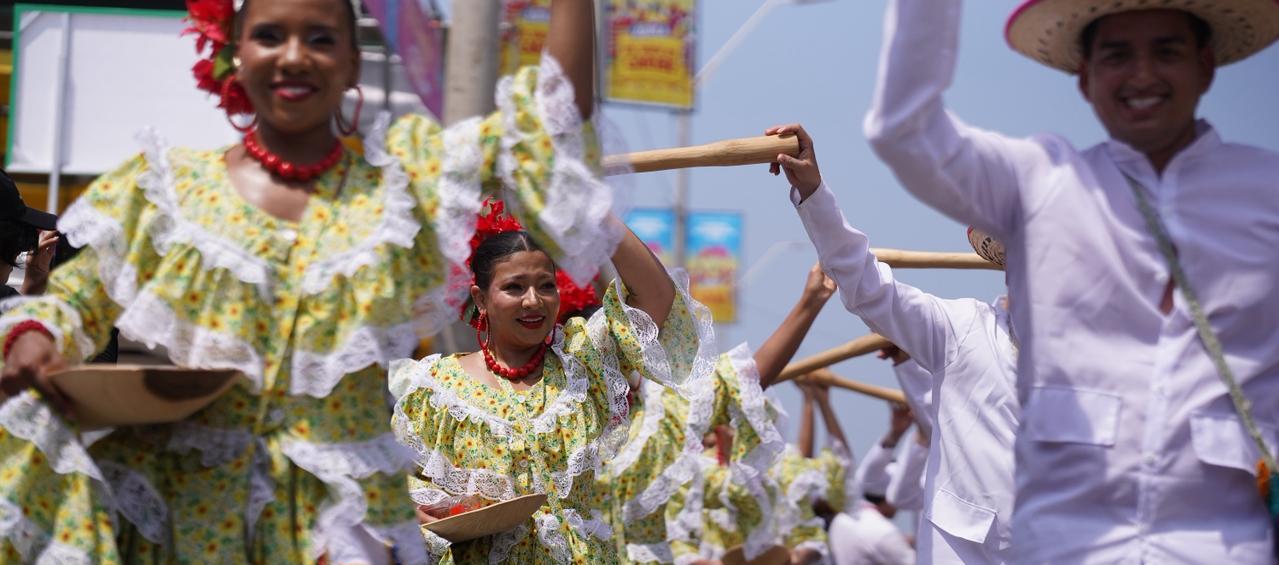 Pilanderas y el Caimán llevan el Caribe al Cumbiódromo en la Gran Parada de Tradición 2 Pilanderas 1 0