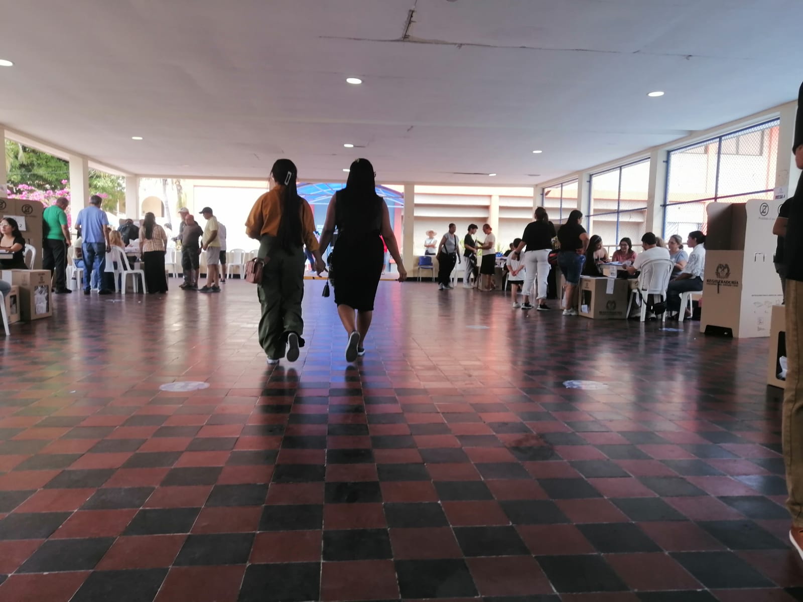 Poca afluencia de votantes en puestos del norte de Barranquilla 3 53fc2132 99e7 49b0 8db8 e73d93832bea