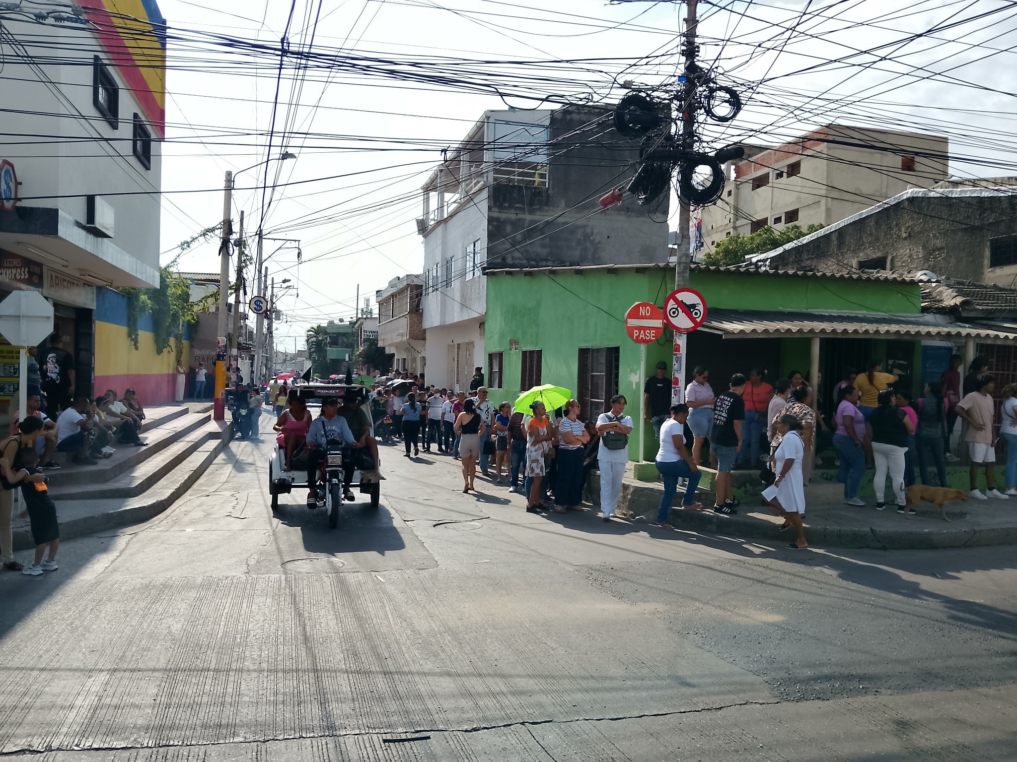 Masiva afluencia de votantes en puestos de votación en Soledad 5 647394510 122165800550946003 7492268182117708182 n