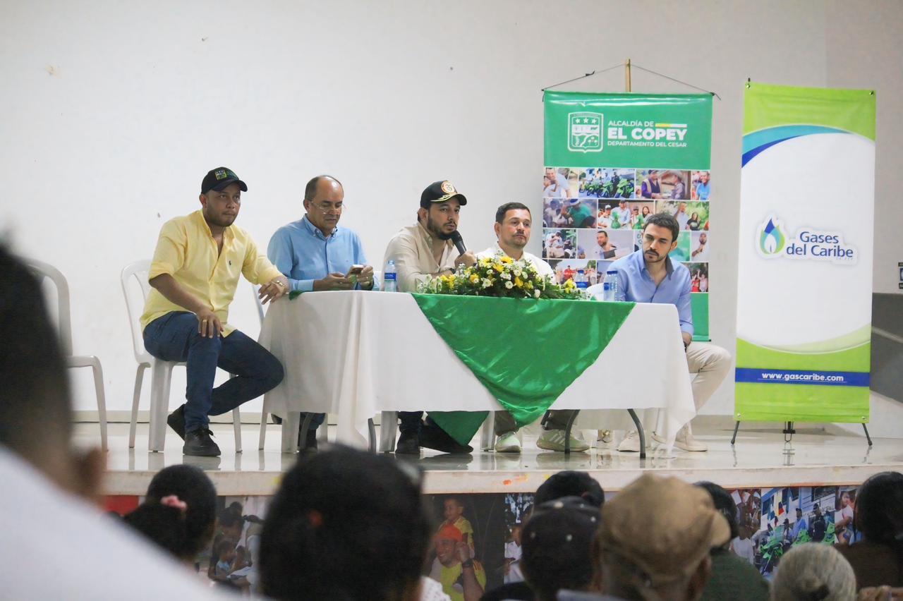 Assad Raish Gamez Alcalde El CopeyJorge Patino Gomez Alcalde Bosconia Carlos Barrera Delegado Ministerio de Minas